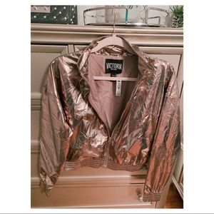 ✨ 3 for $15 | VS | Crop Metallic Jacket